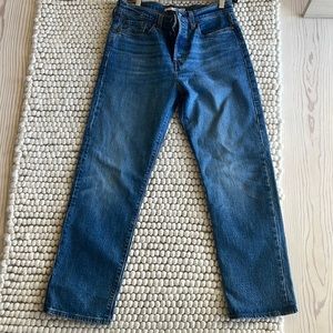 Brand new Levi’s wedgie straight jeans